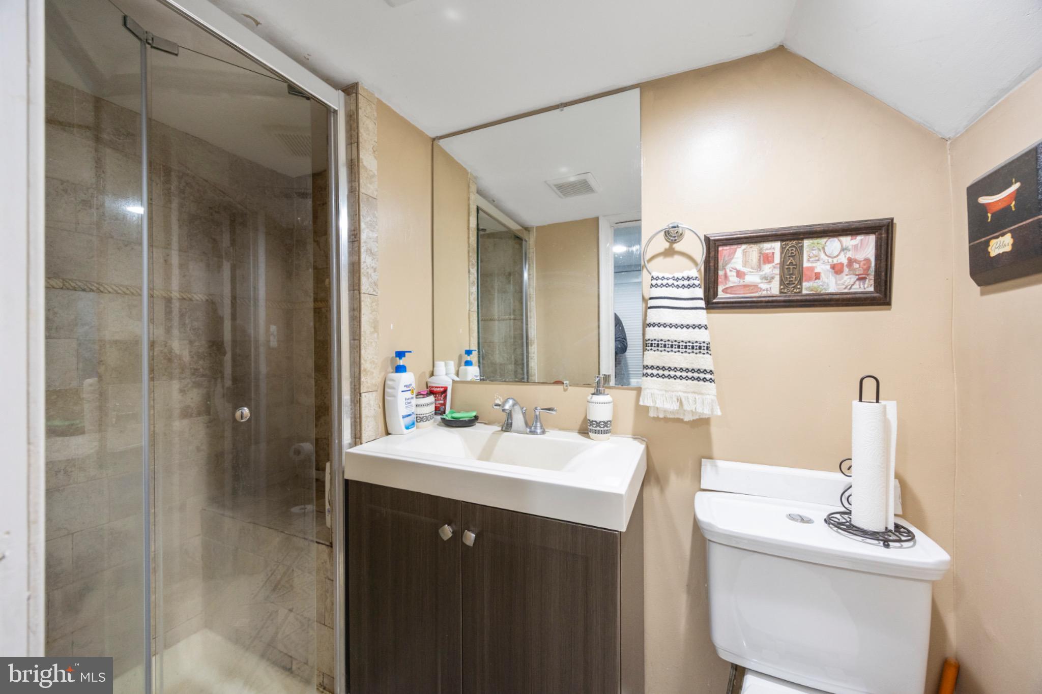 CARROLL-SOUTH HILTON - Residential