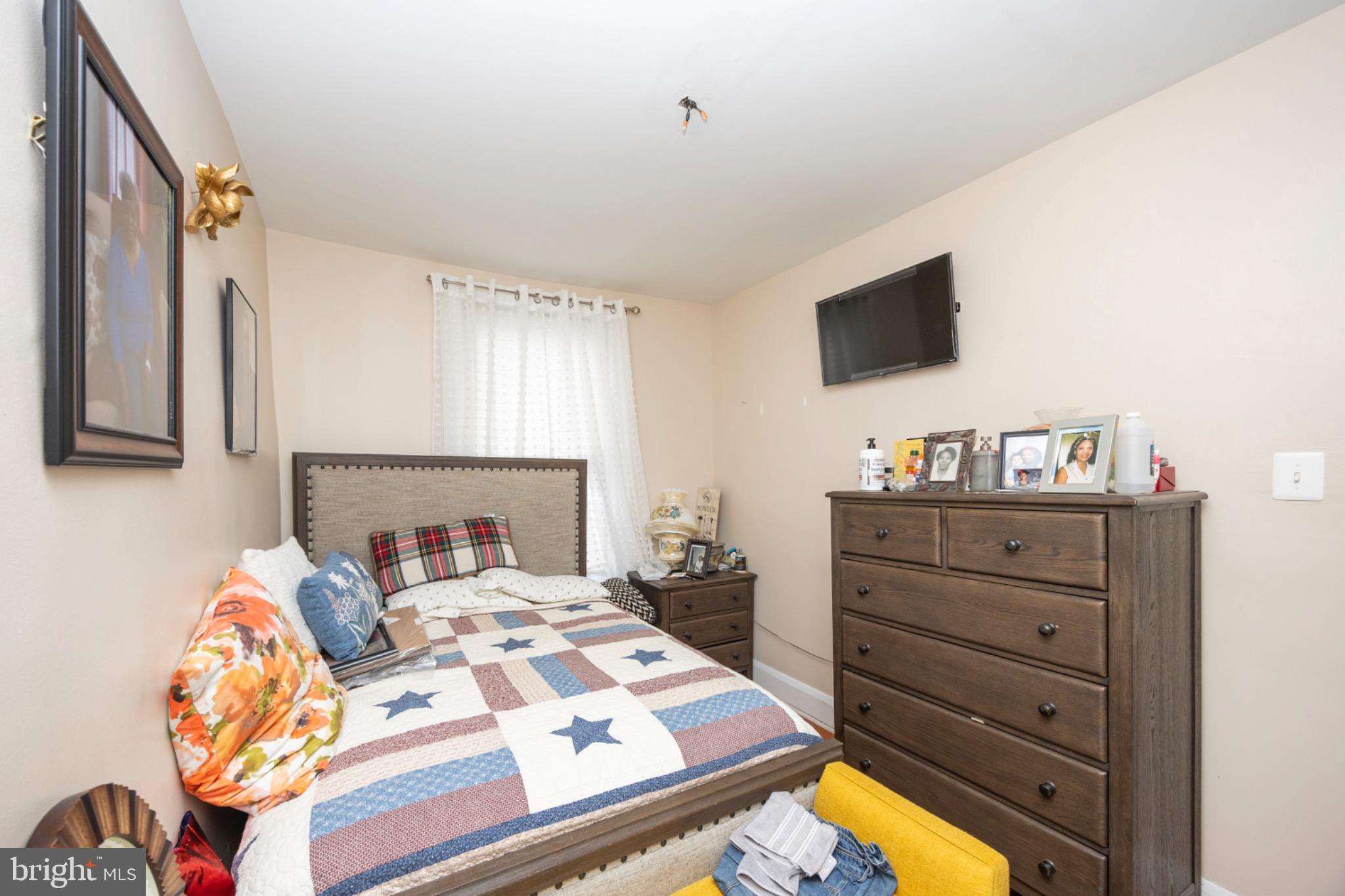 CARROLL-SOUTH HILTON - Residential