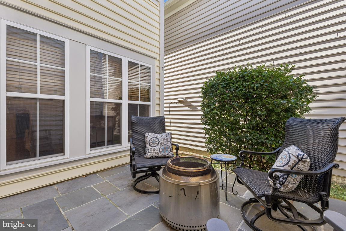 LORTON STATION - Residential