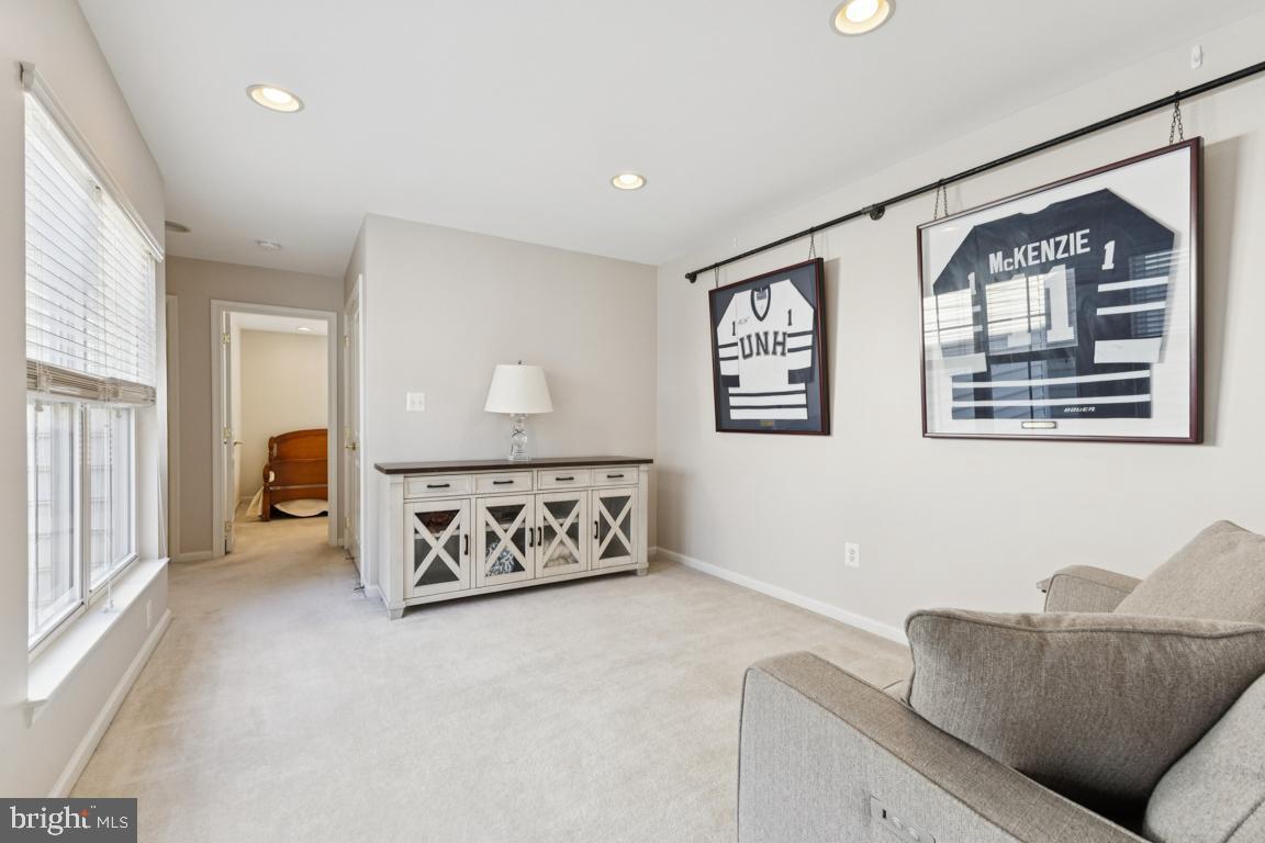 LORTON STATION - Residential