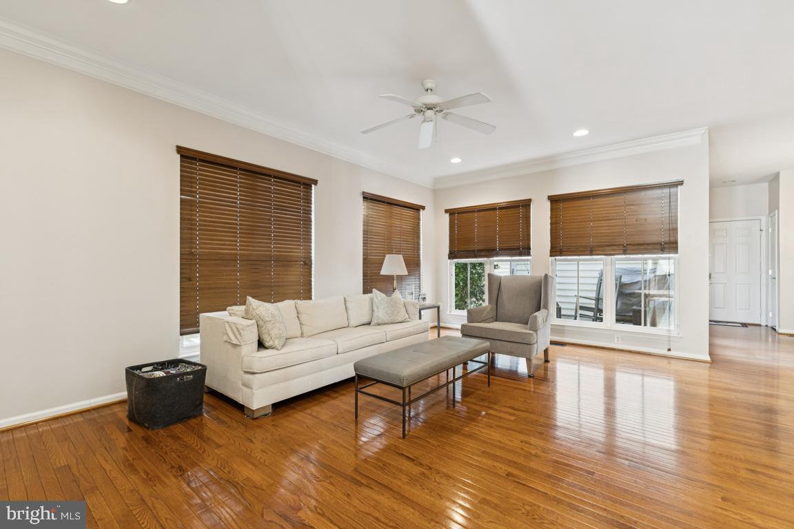 LORTON STATION - Residential