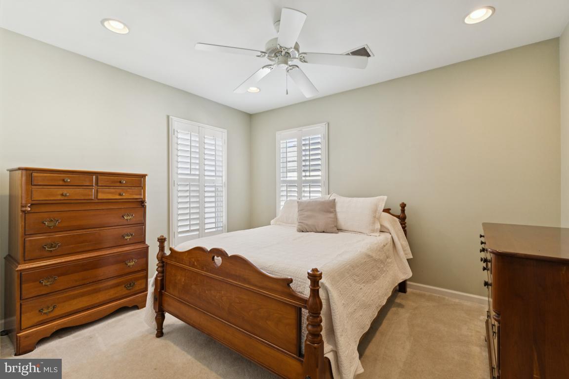 LORTON STATION - Residential