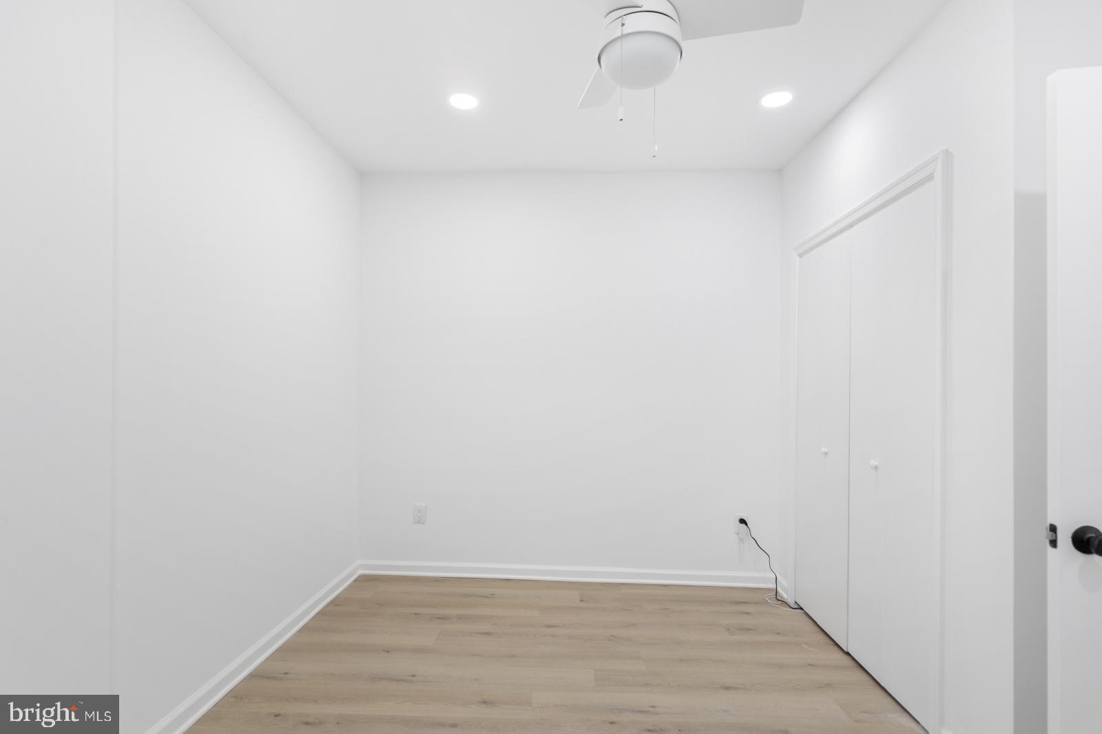 OLDE RICHMOND - Residential Lease