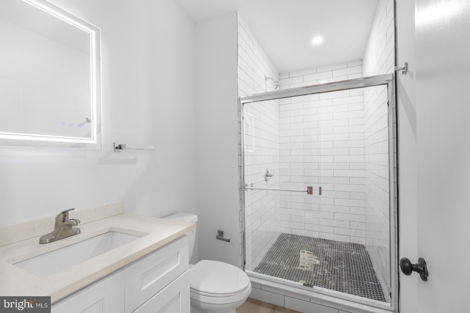 OLDE RICHMOND - Residential Lease