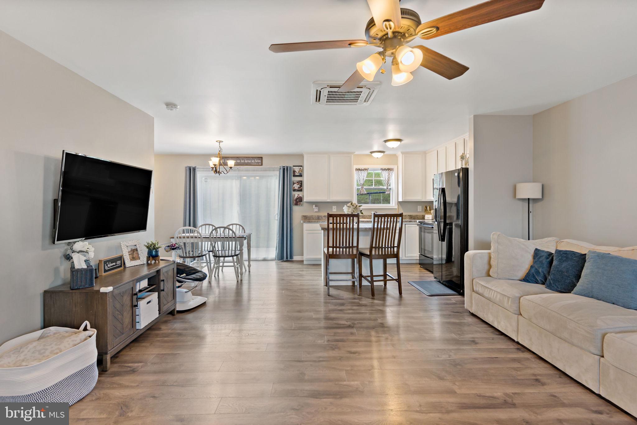 PRINCETON SHOALS - Residential