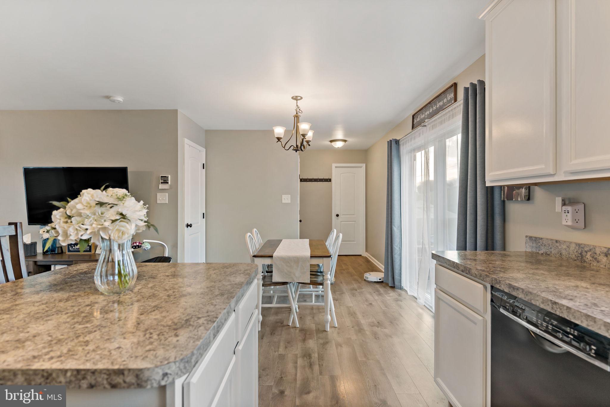 PRINCETON SHOALS - Residential