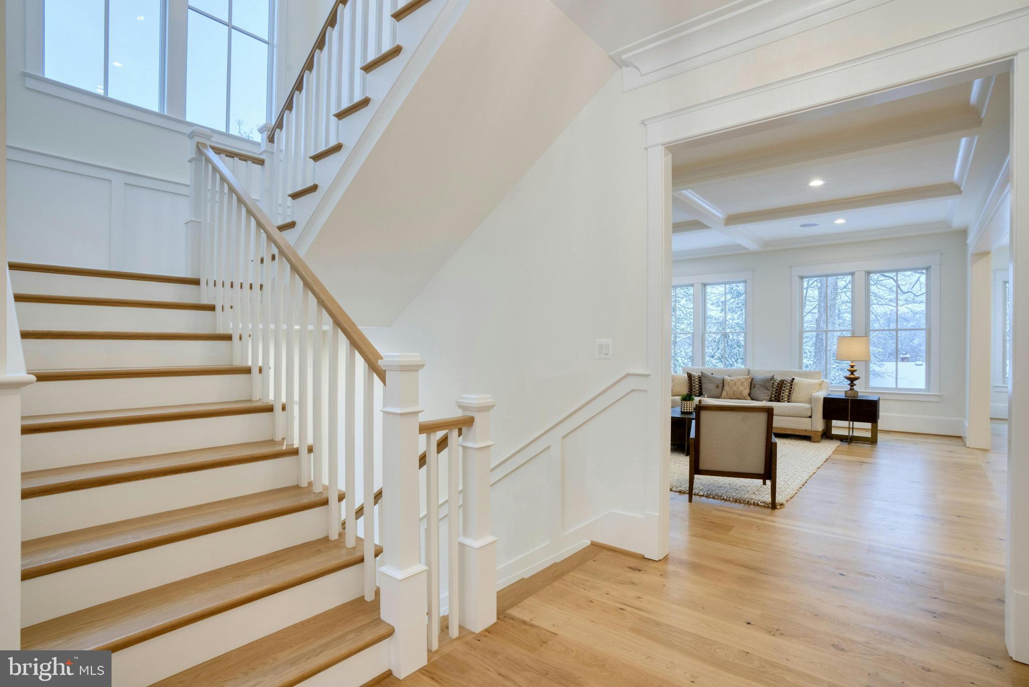 GOLF CLUB MANOR - Residential