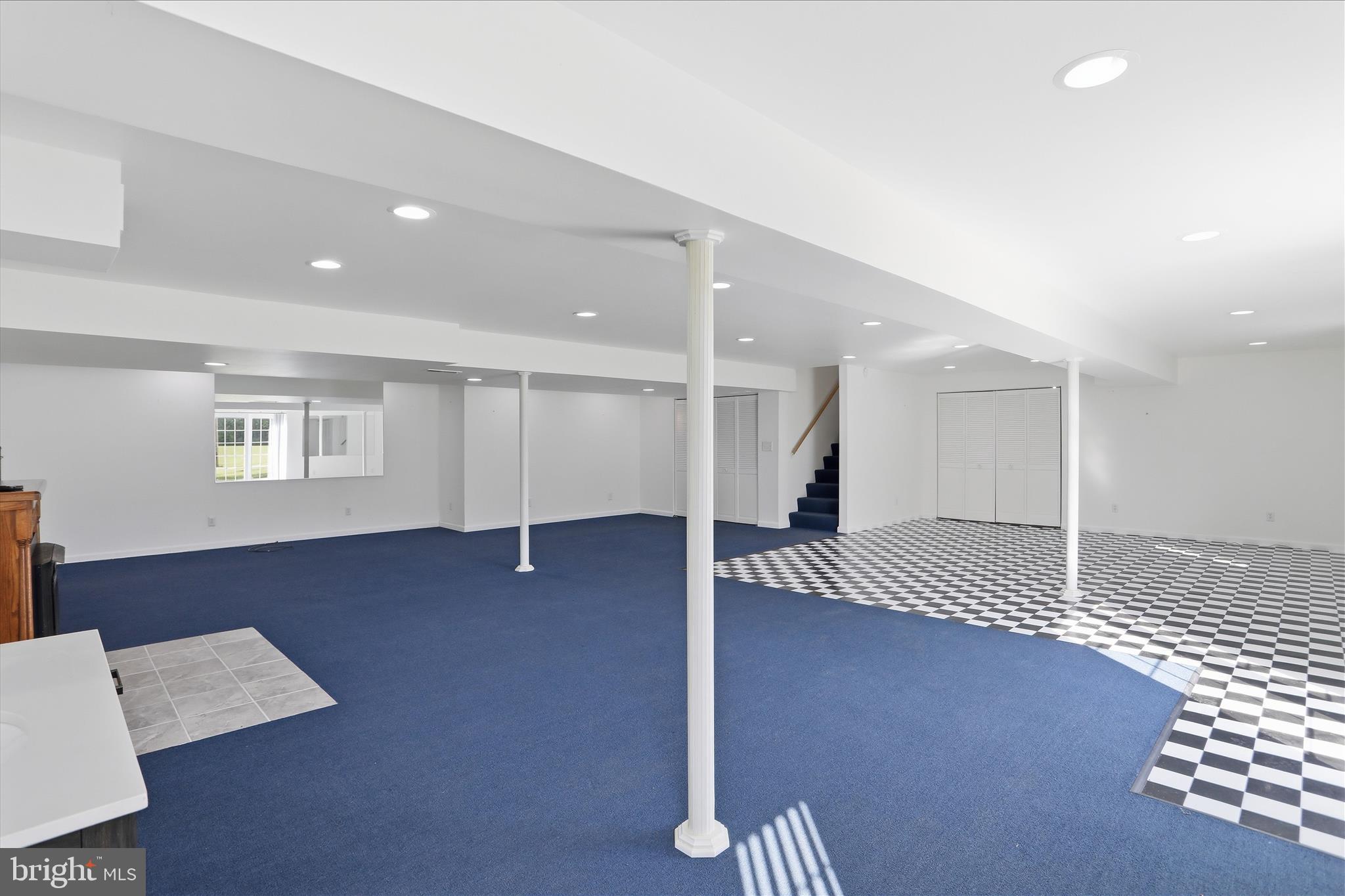 MASON FARM - Residential