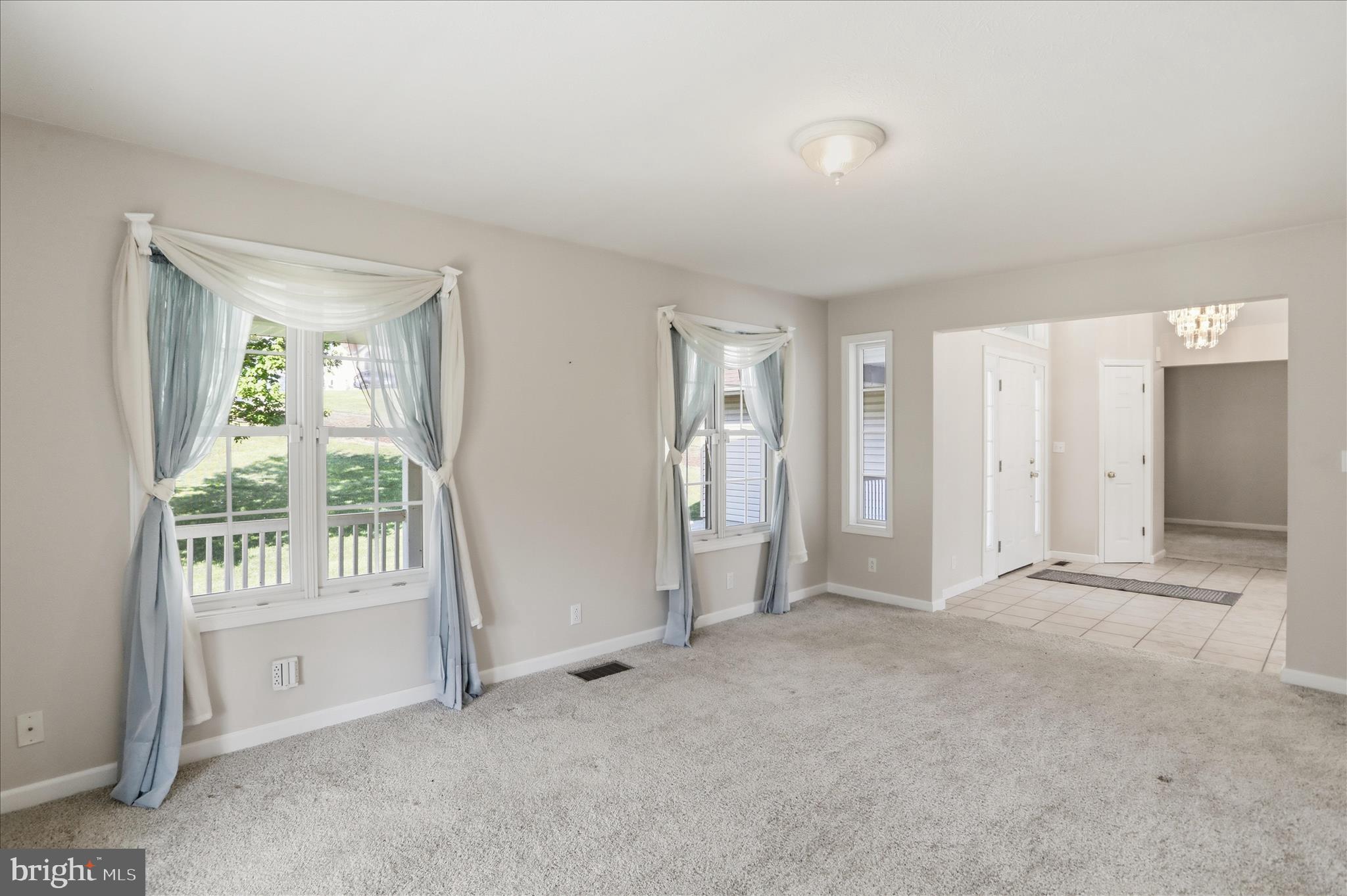 MASON FARM - Residential