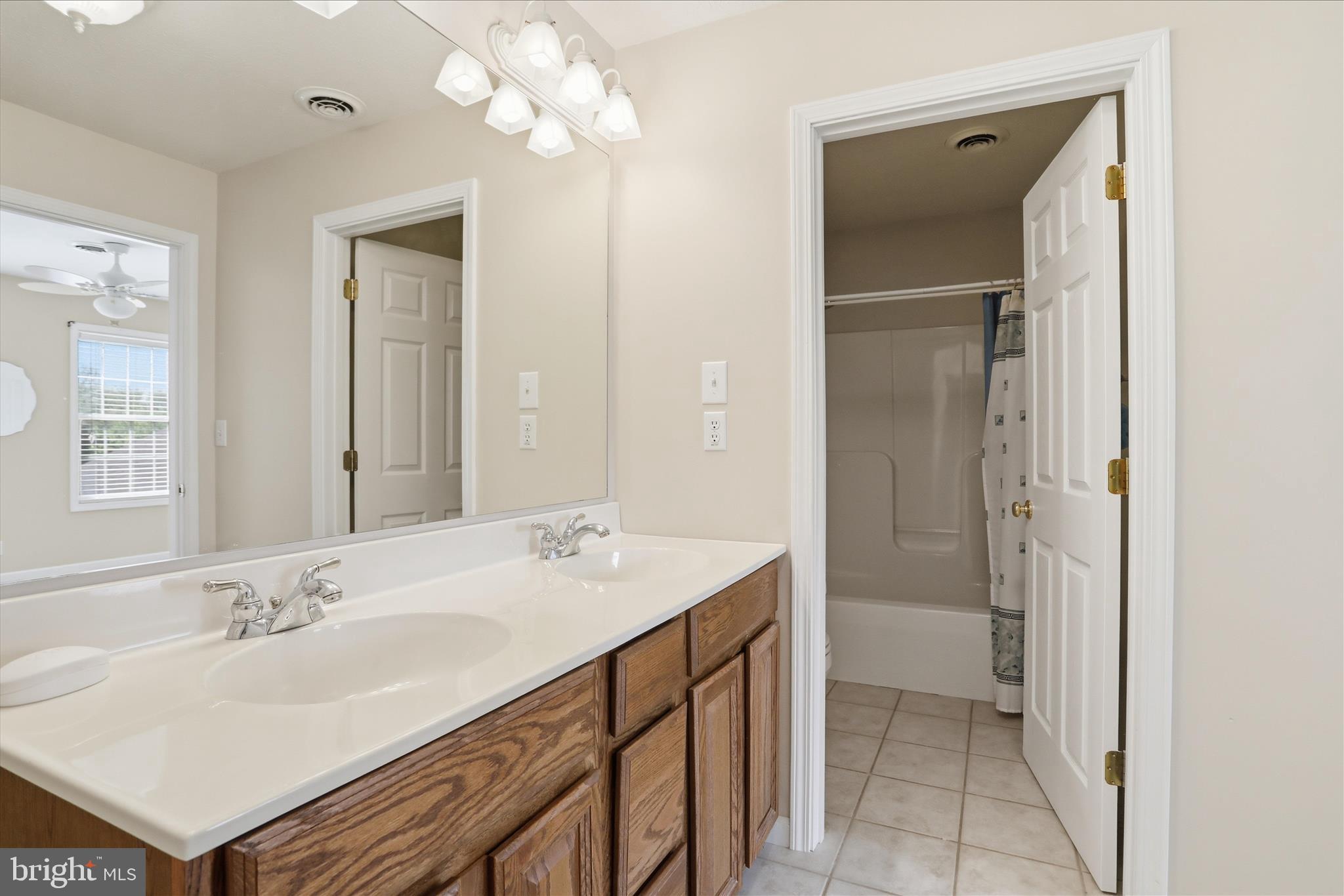 MASON FARM - Residential