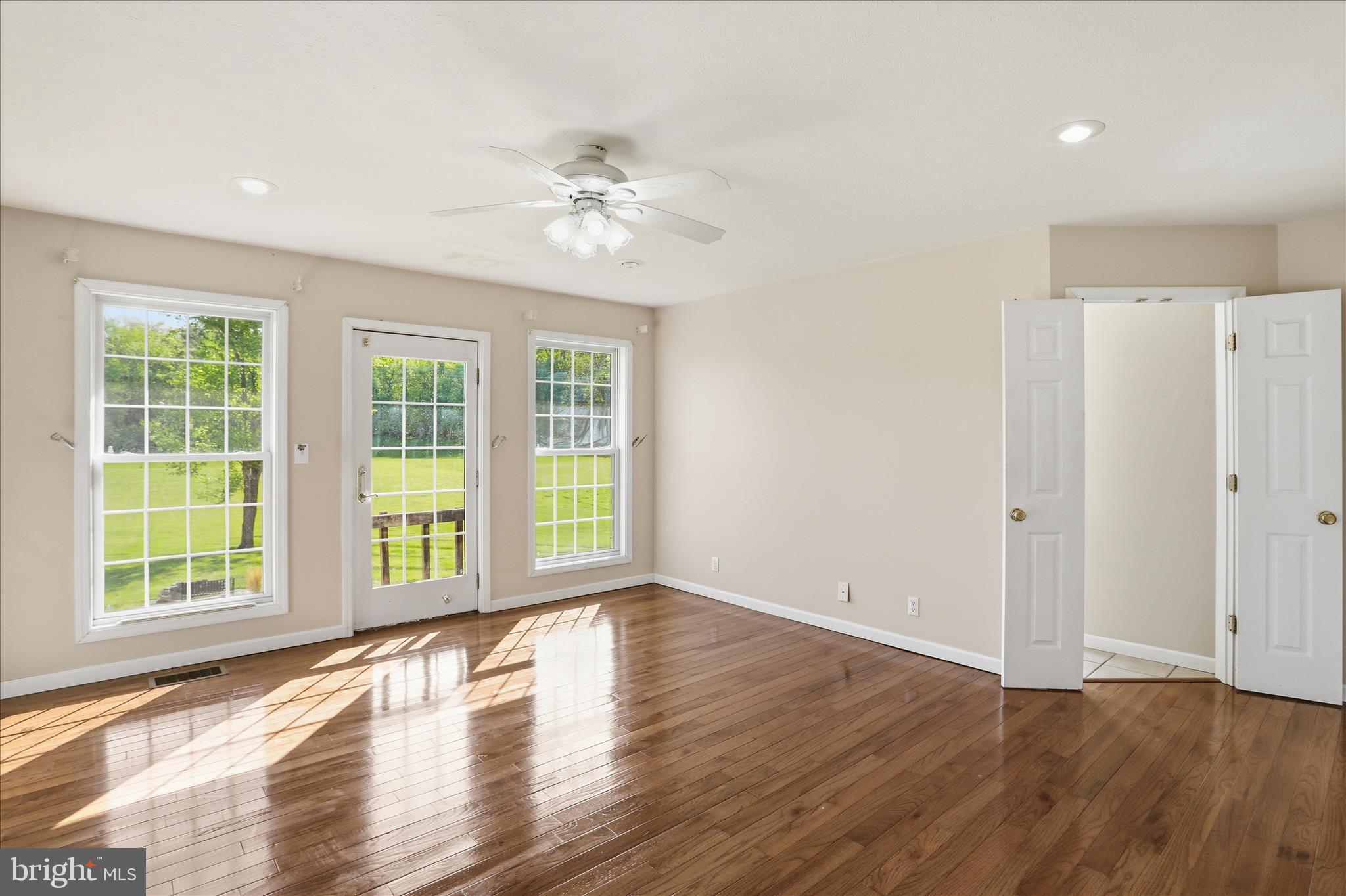 MASON FARM - Residential