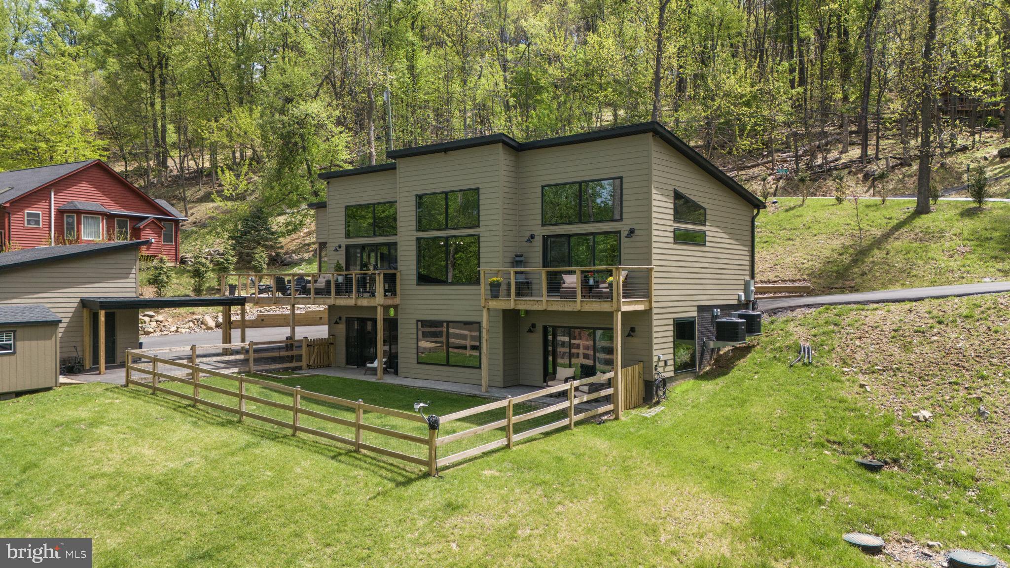753 CLUB HOUSE ROAD