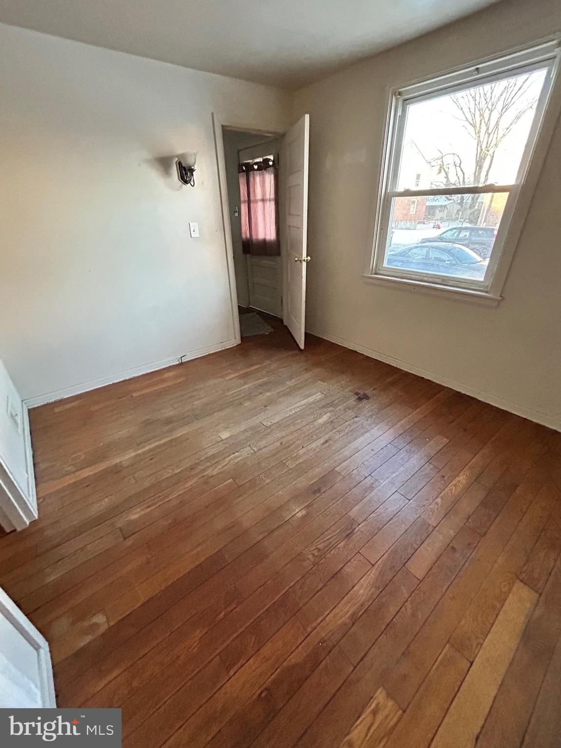 883 TIOGA STREET 885