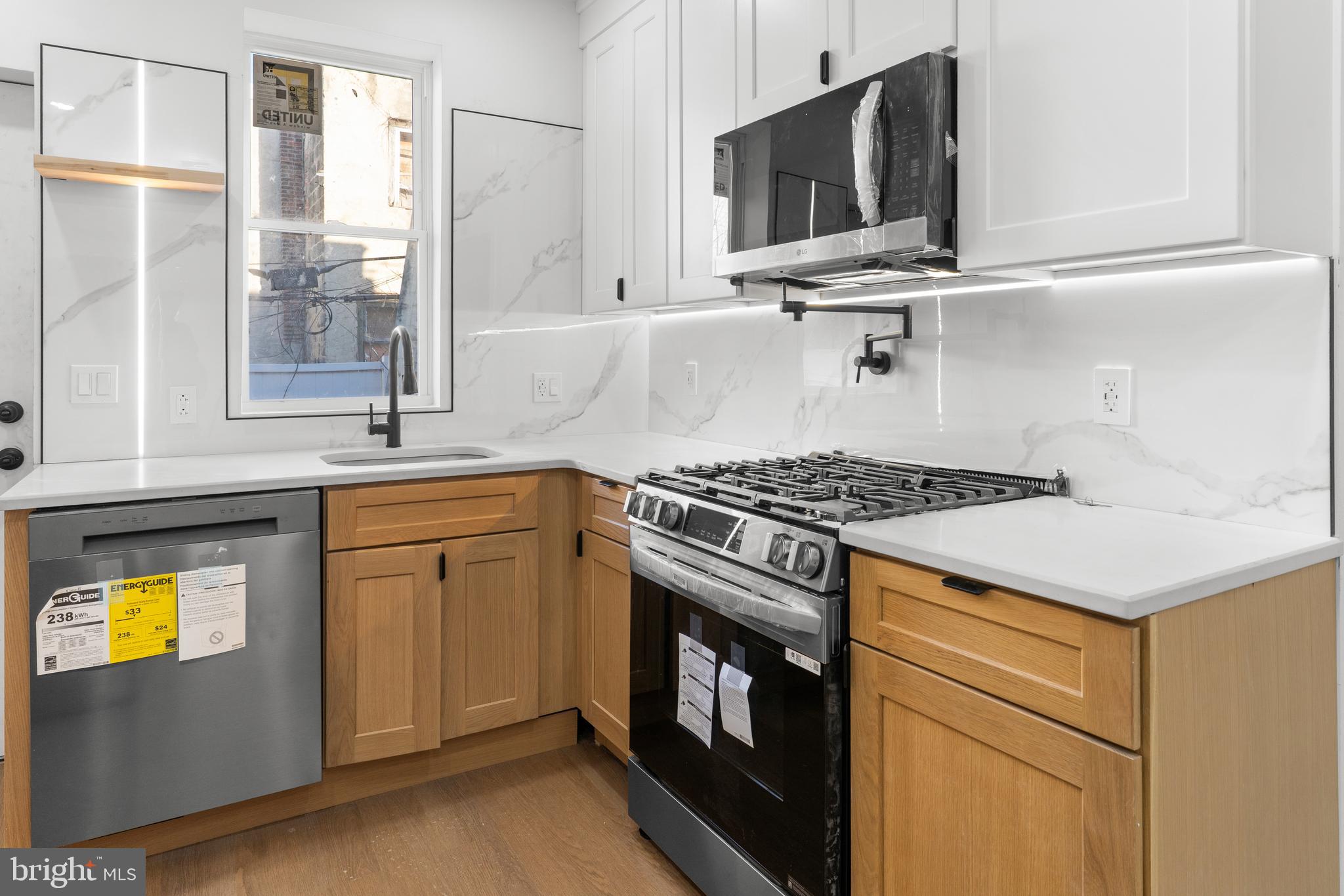 PHILADELPHIA - Residential