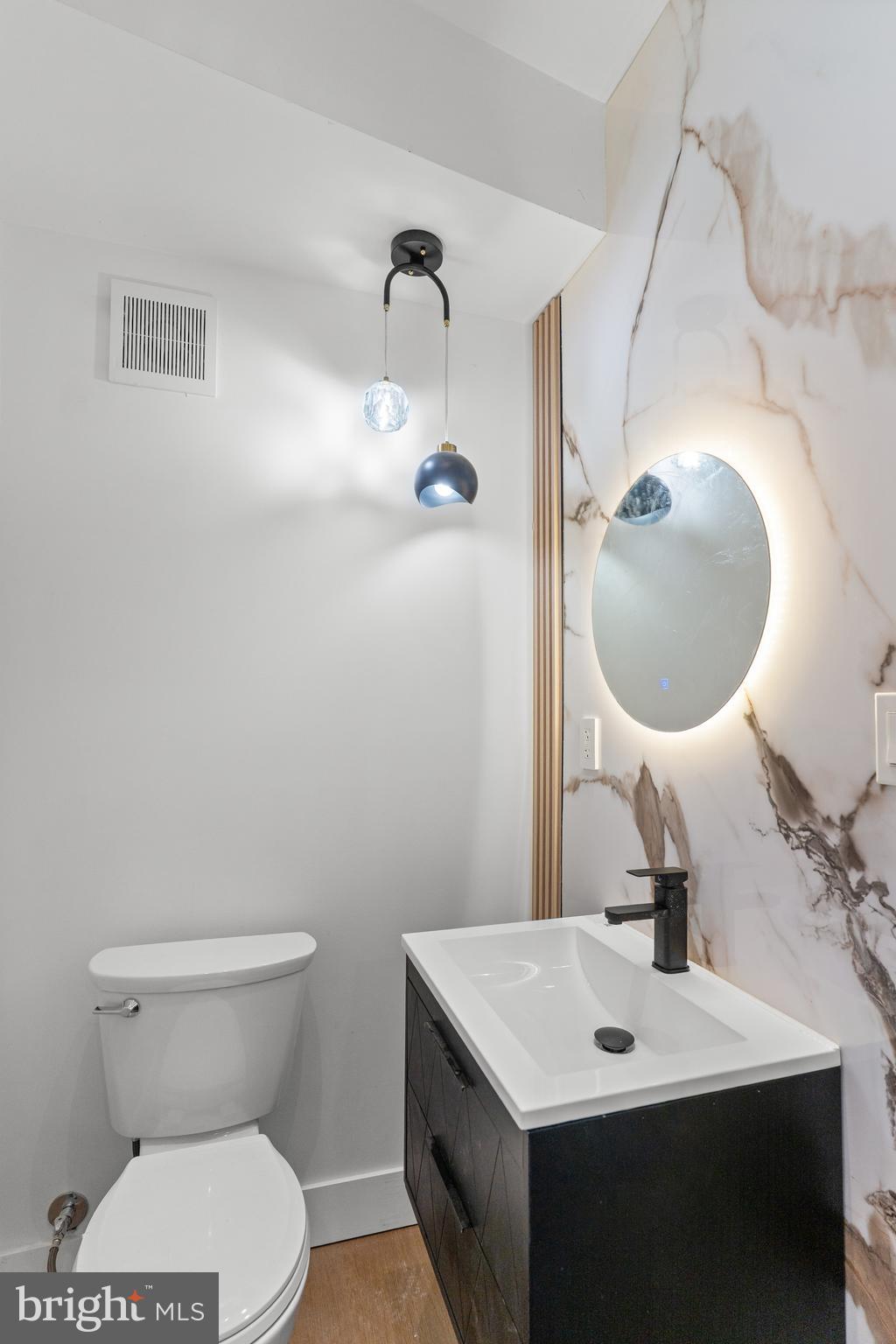 PHILADELPHIA - Residential