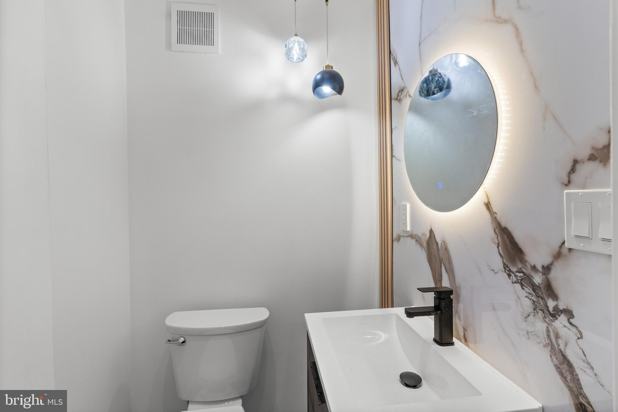 PHILADELPHIA - Residential