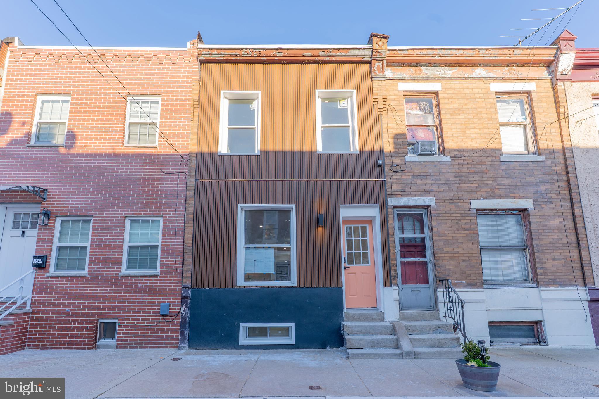 PHILADELPHIA - Residential