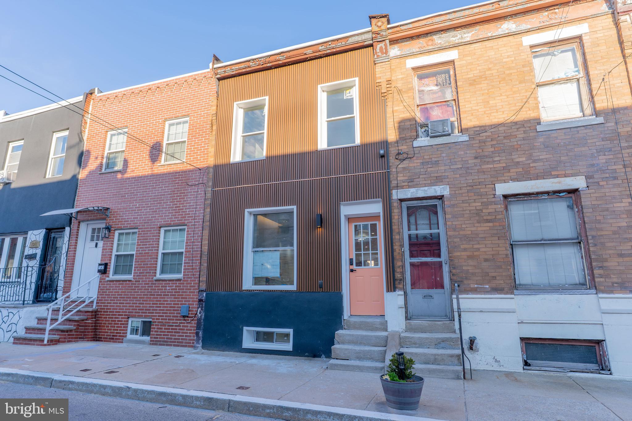 PHILADELPHIA - Residential