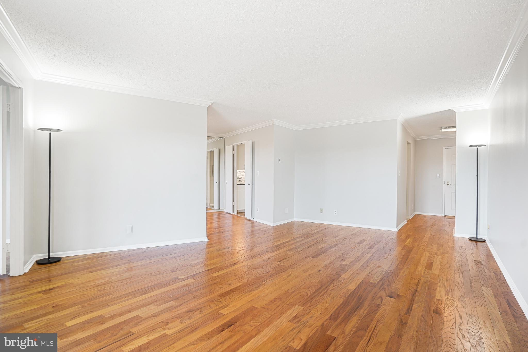 5904 MOUNT EAGLE DRIVE 614