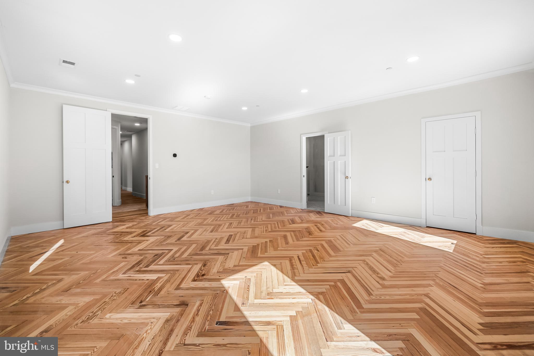 PARKTON - Residential