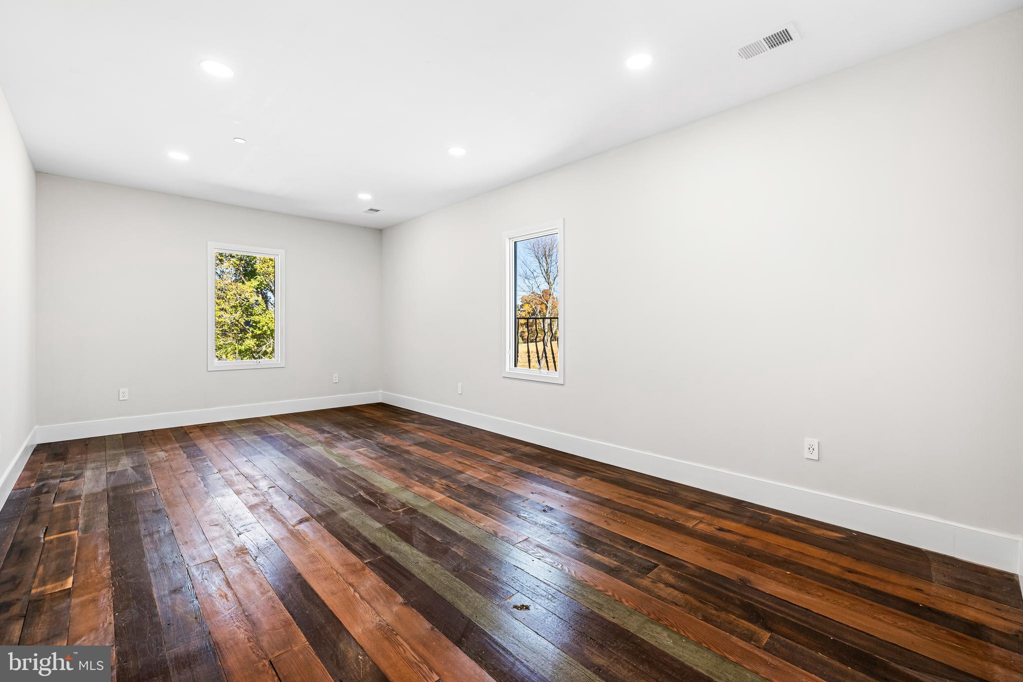 PARKTON - Residential