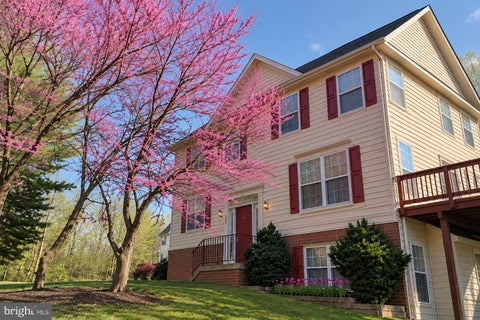 Photo of 20867 Ivymount Terrace, ASHBURN, VA 20147 (MLS # VALO2138548)