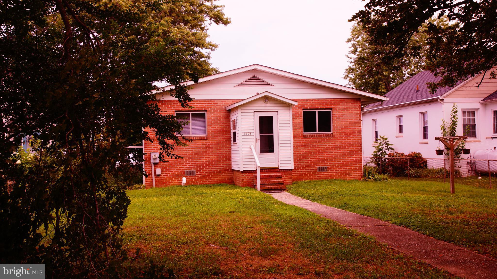 CHESTER RIVER BEACH - Residential