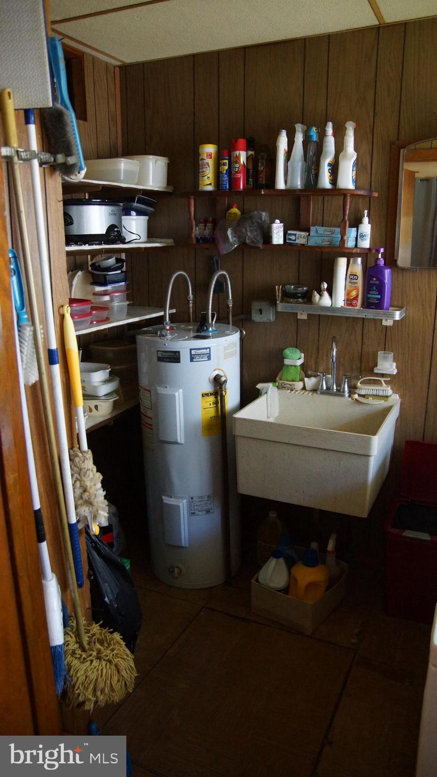 CHESTER RIVER BEACH - Residential