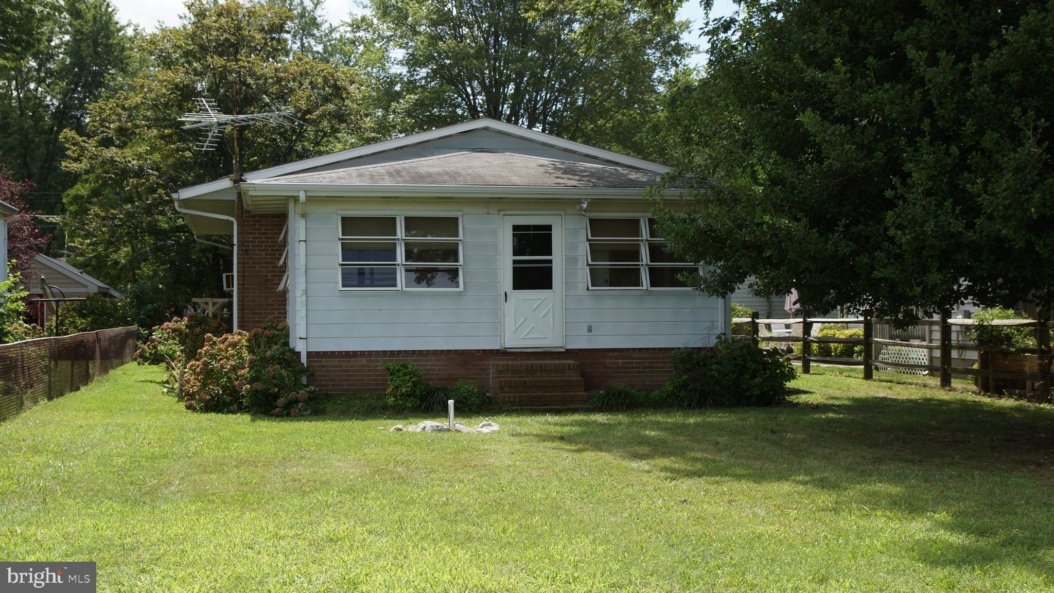 CHESTER RIVER BEACH - Residential