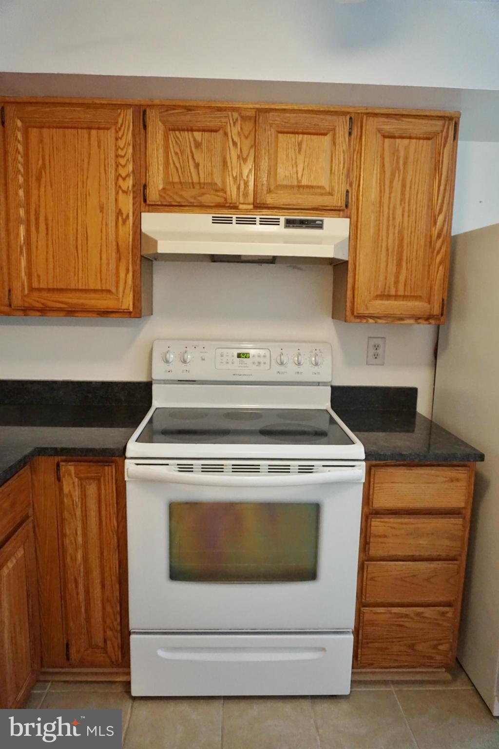 HOLLYMEAD - Residential Lease