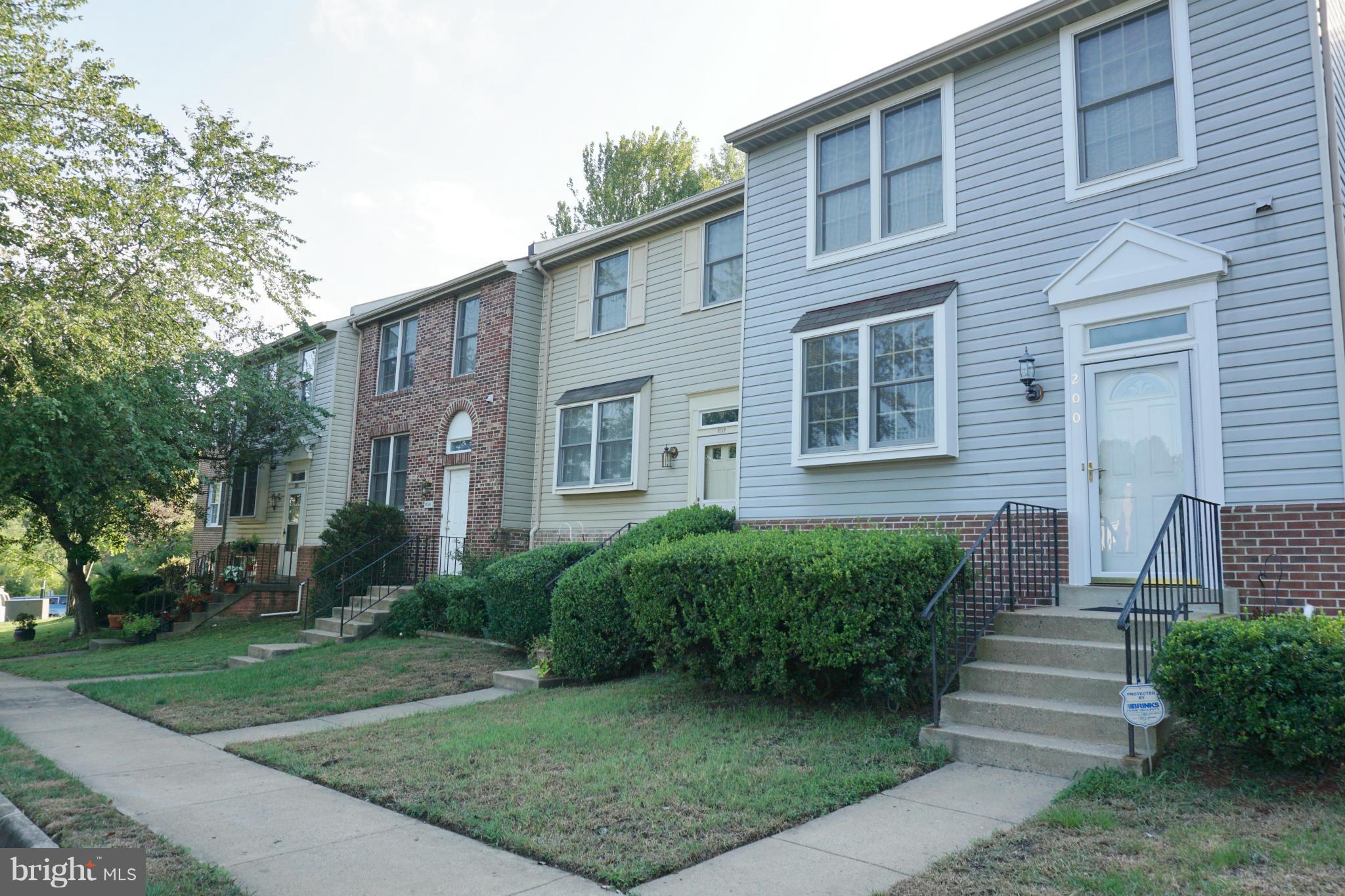 HOLLYMEAD - Residential Lease