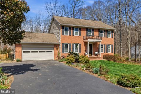 Homes For Sale - 5370 Cleburne Lane<br/> Prince William County, WOODBRIDGE, VA 22192