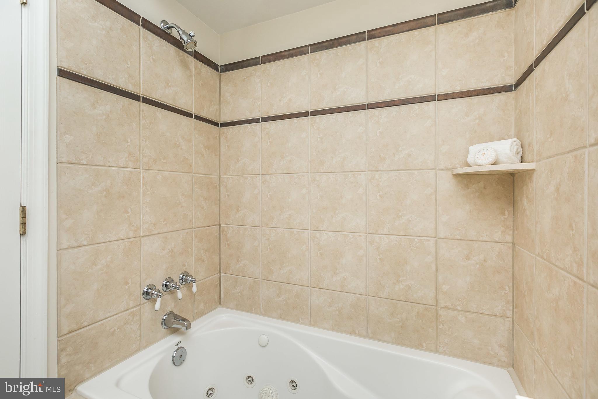 CANTON - Residential Lease