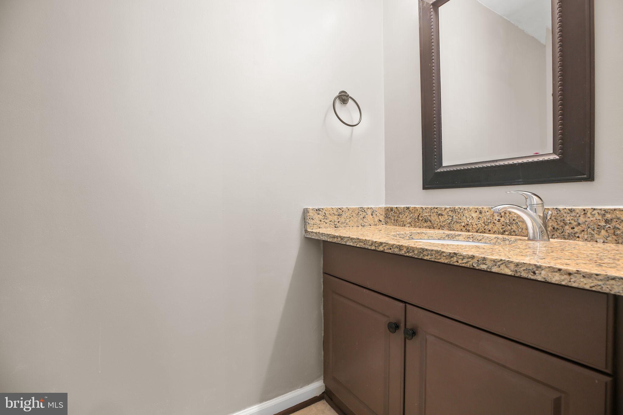 SHERATON HILLS EAST - Residential