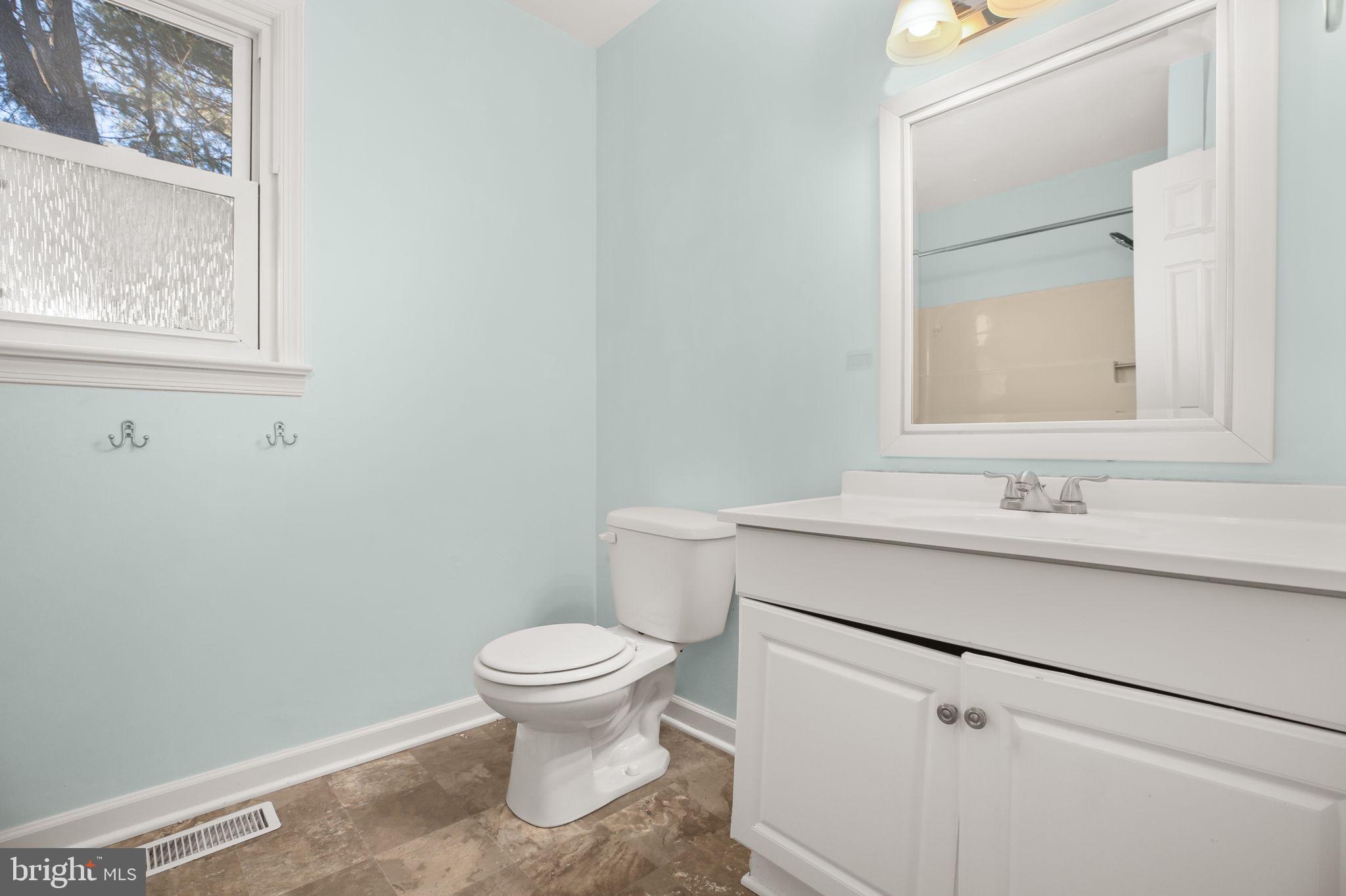 SHERATON HILLS EAST - Residential