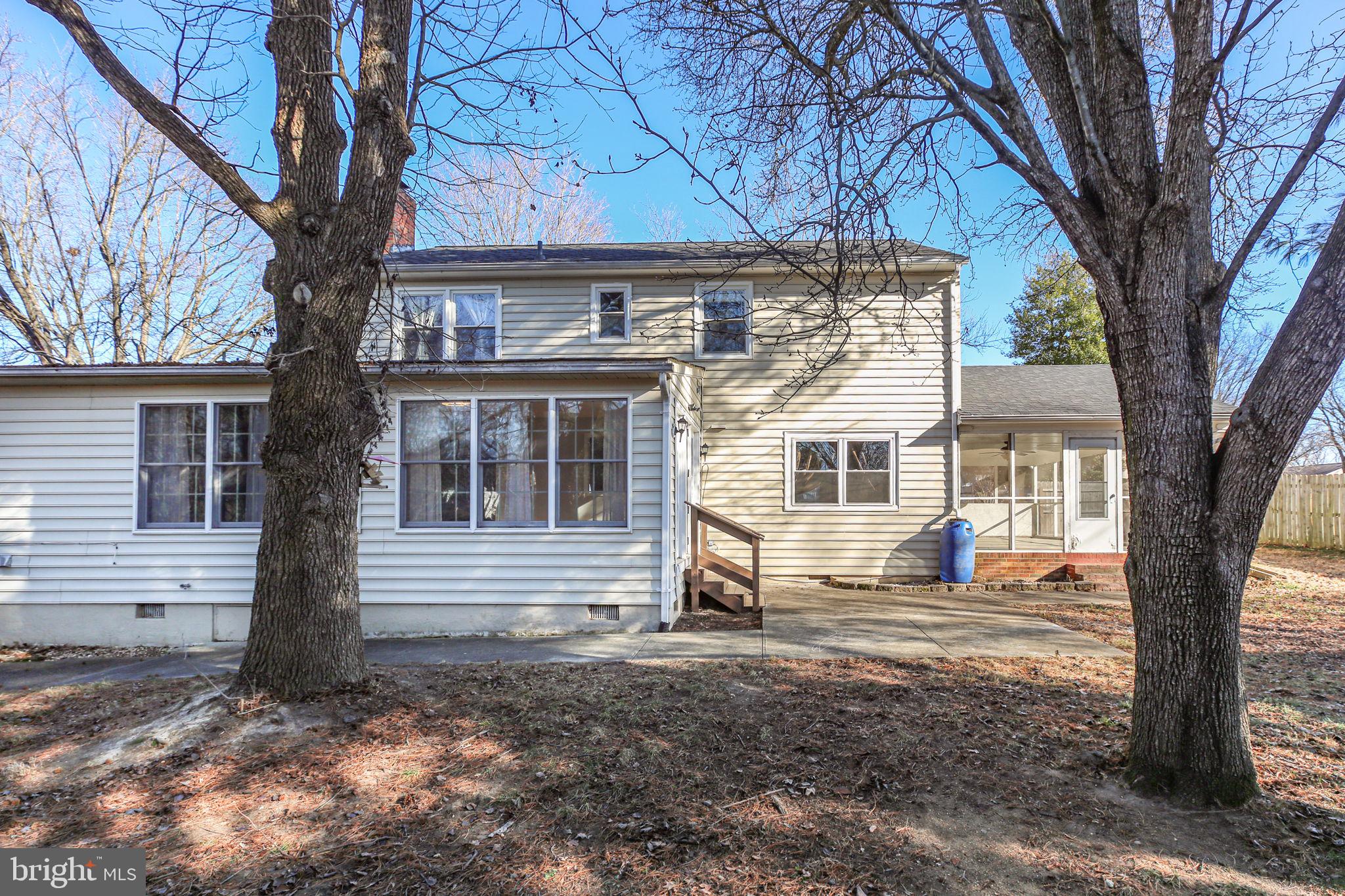 SHERATON HILLS EAST - Residential