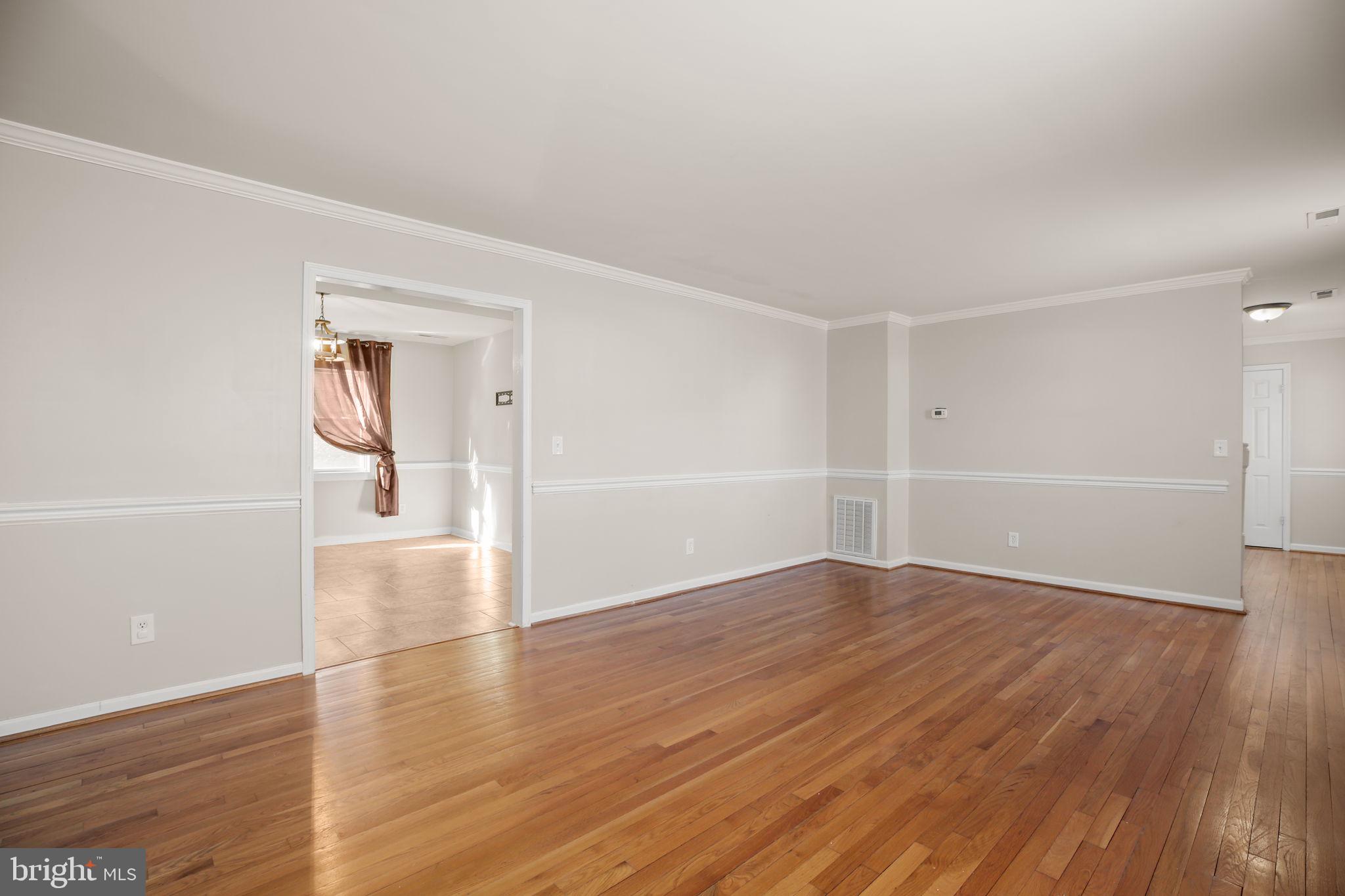 SHERATON HILLS EAST - Residential