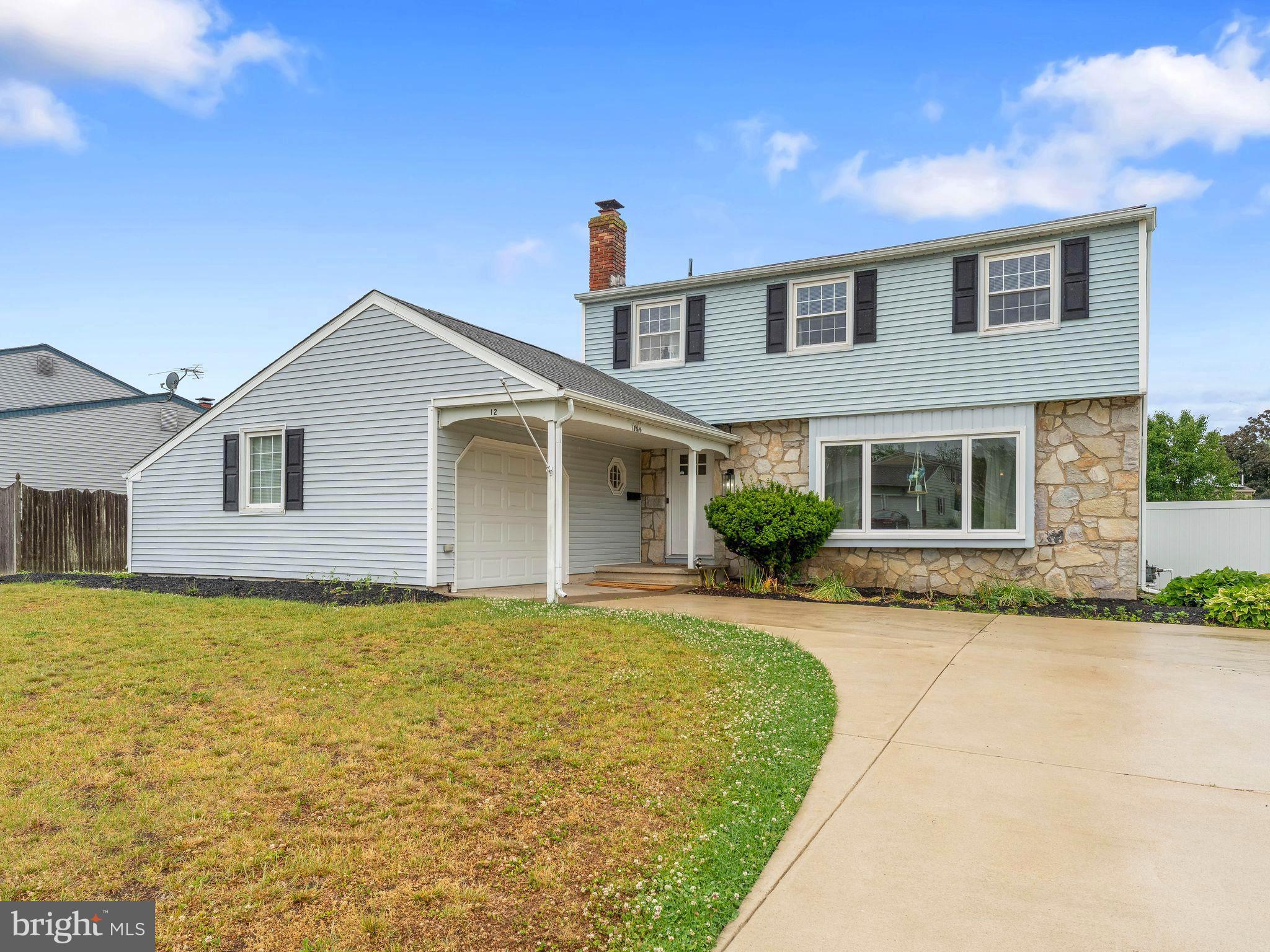 12 JEFFERSON DRIVE