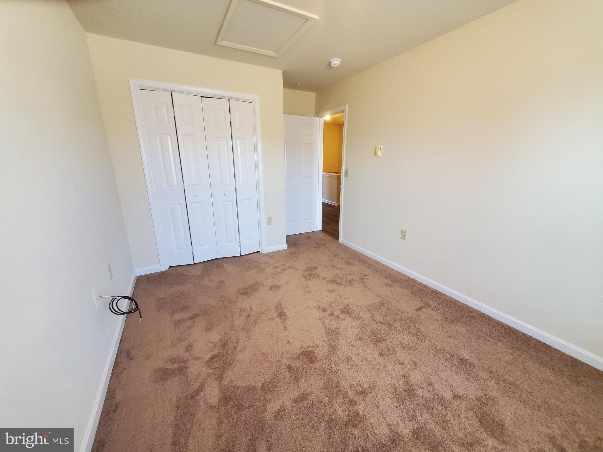 PANGBORN PARK - Residential Lease