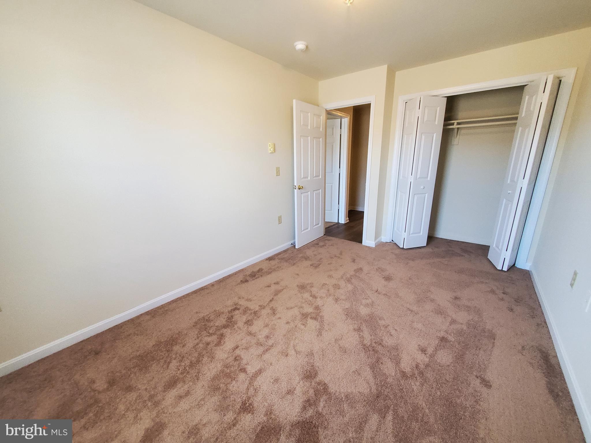 PANGBORN PARK - Residential Lease