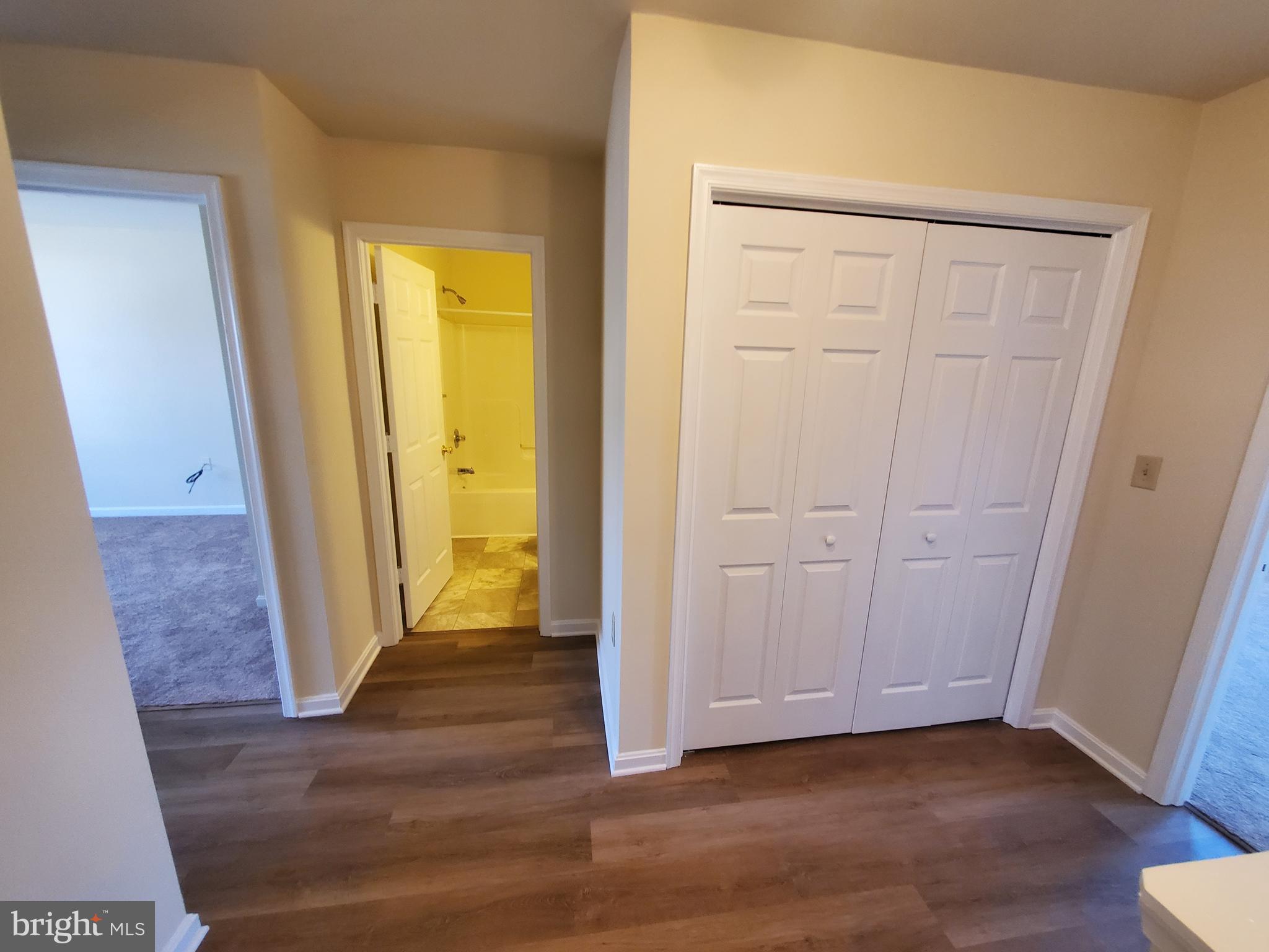 PANGBORN PARK - Residential Lease