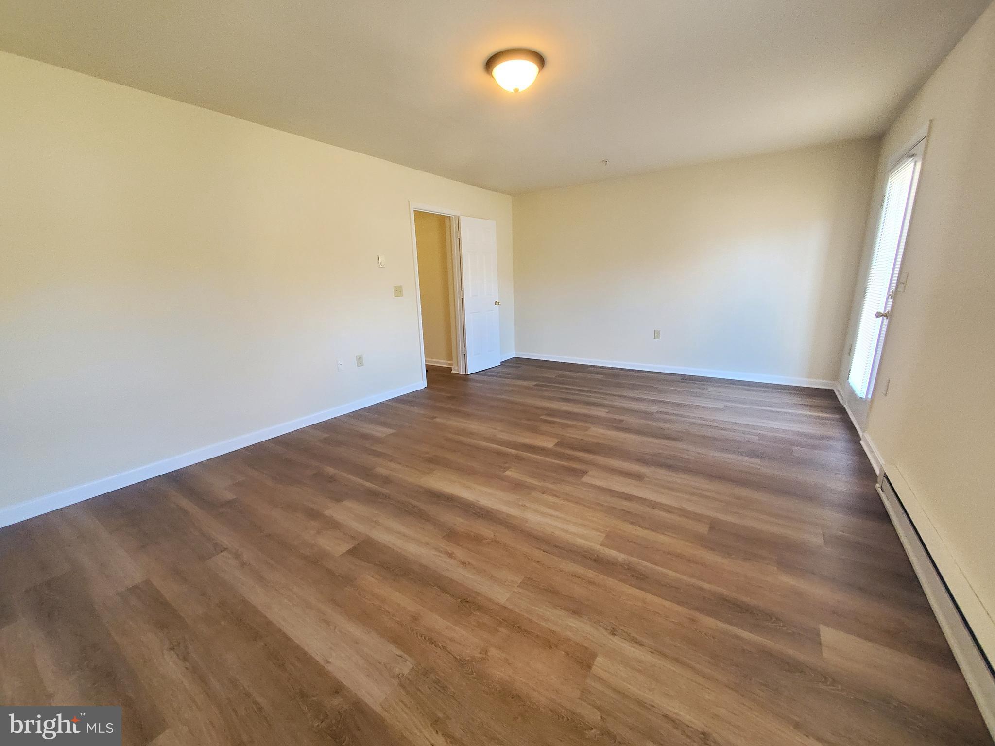 PANGBORN PARK - Residential Lease