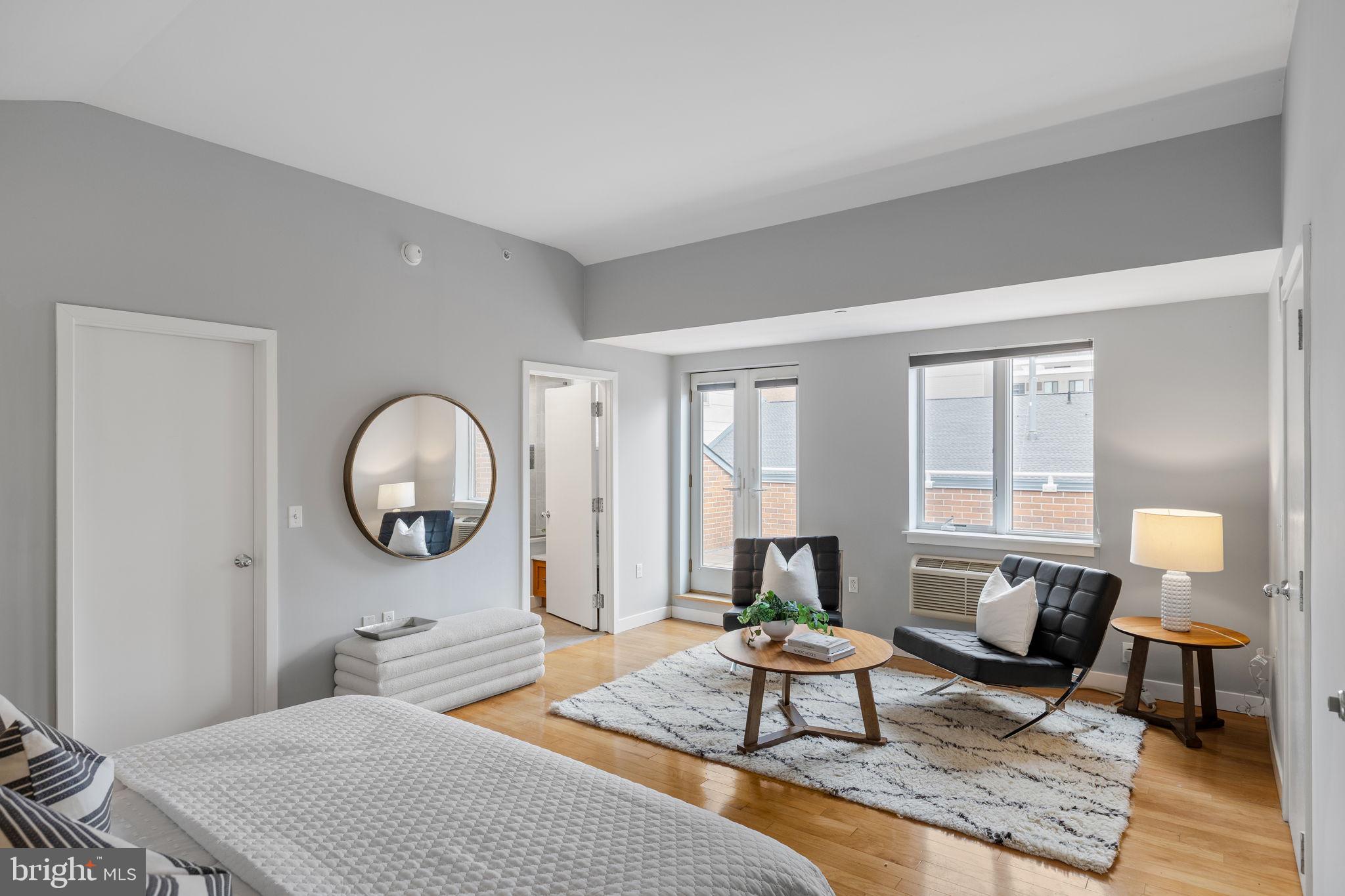 ART MUSEUM AREA - Residential