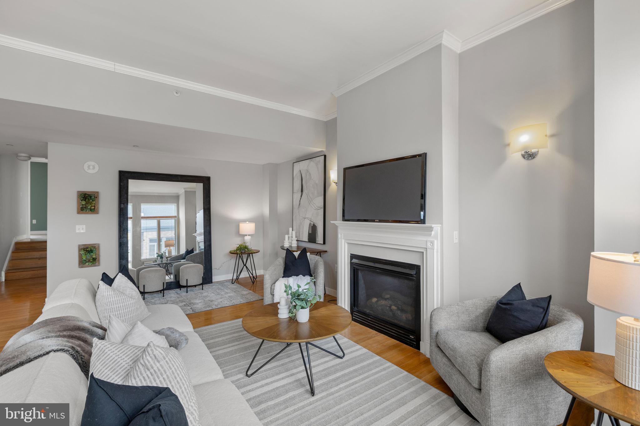 ART MUSEUM AREA - Residential