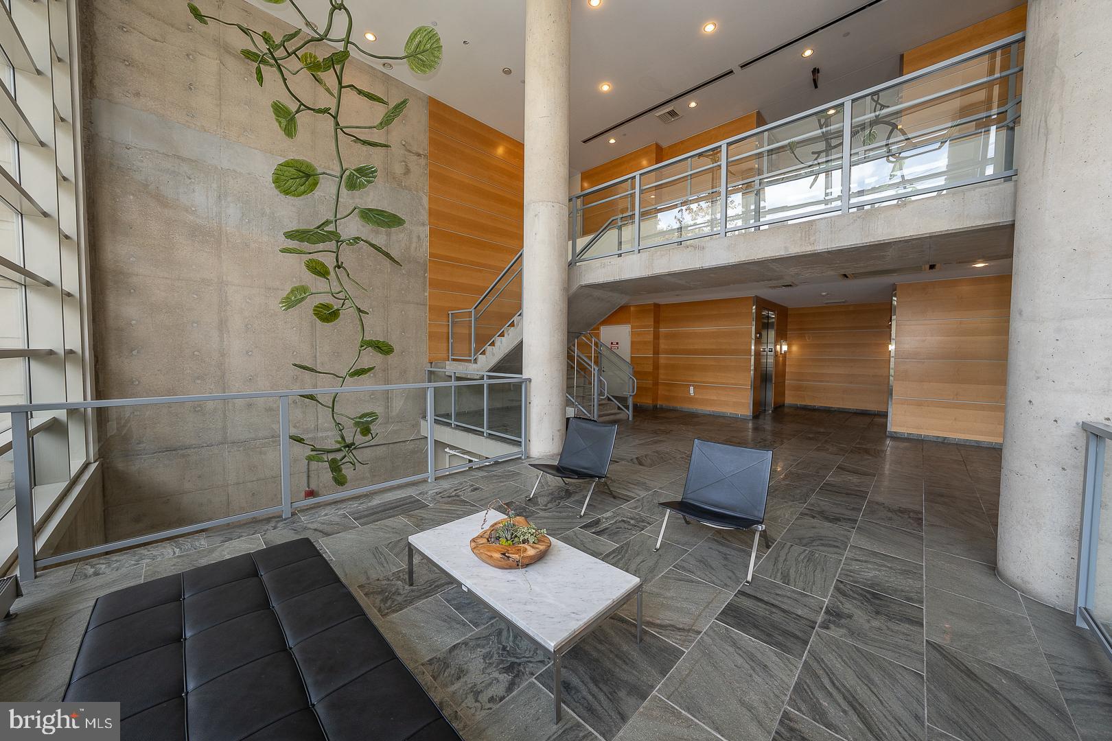 ART MUSEUM AREA - Residential