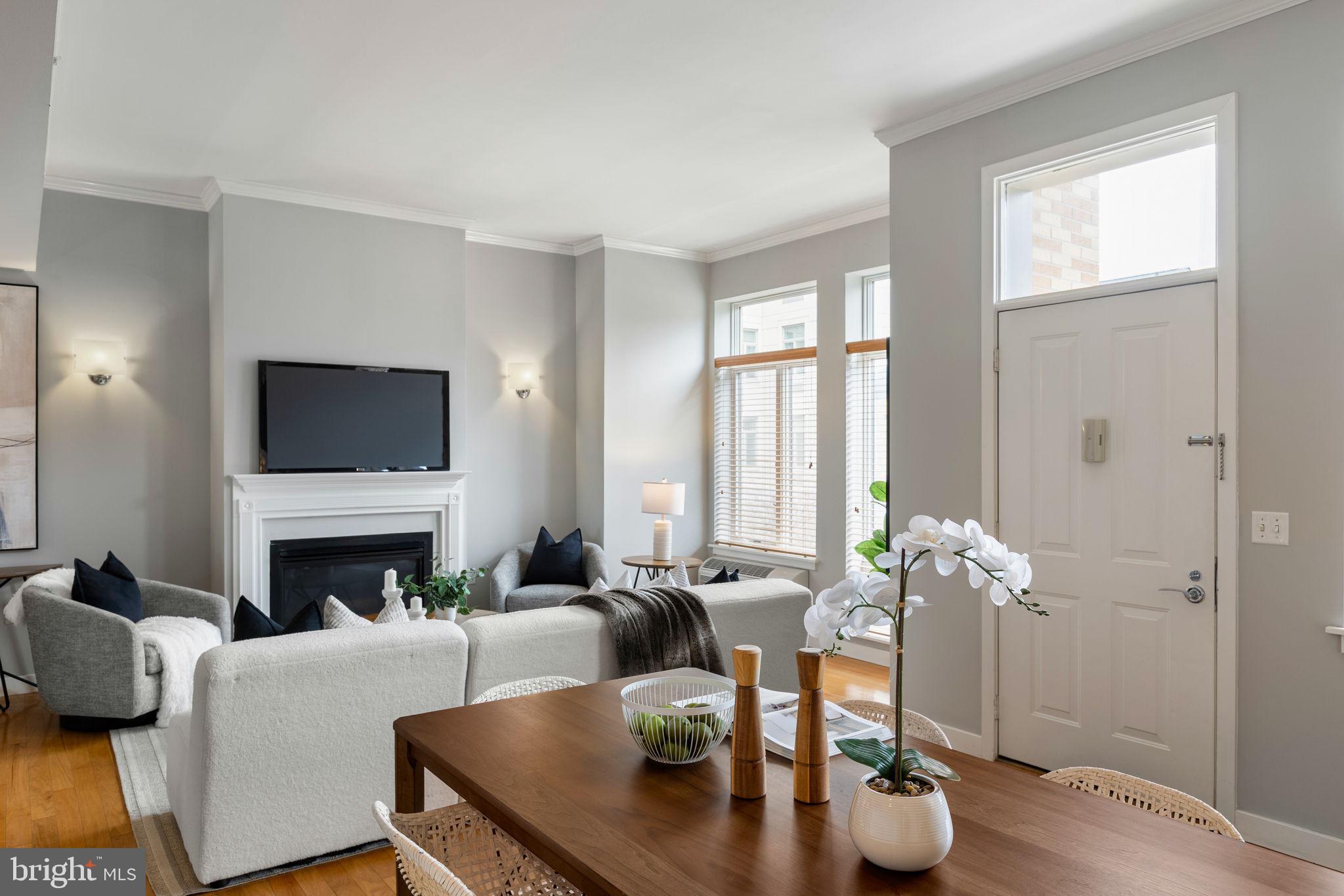 ART MUSEUM AREA - Residential