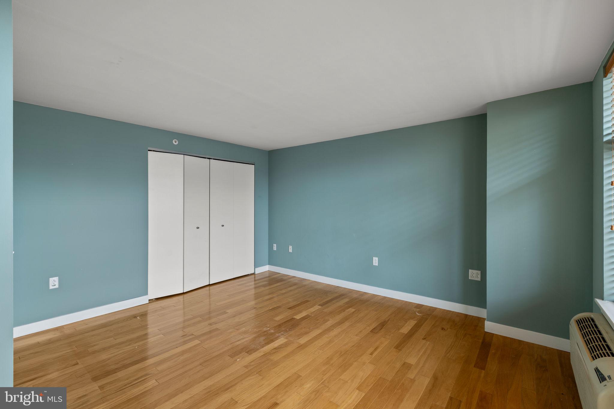 ART MUSEUM AREA - Residential