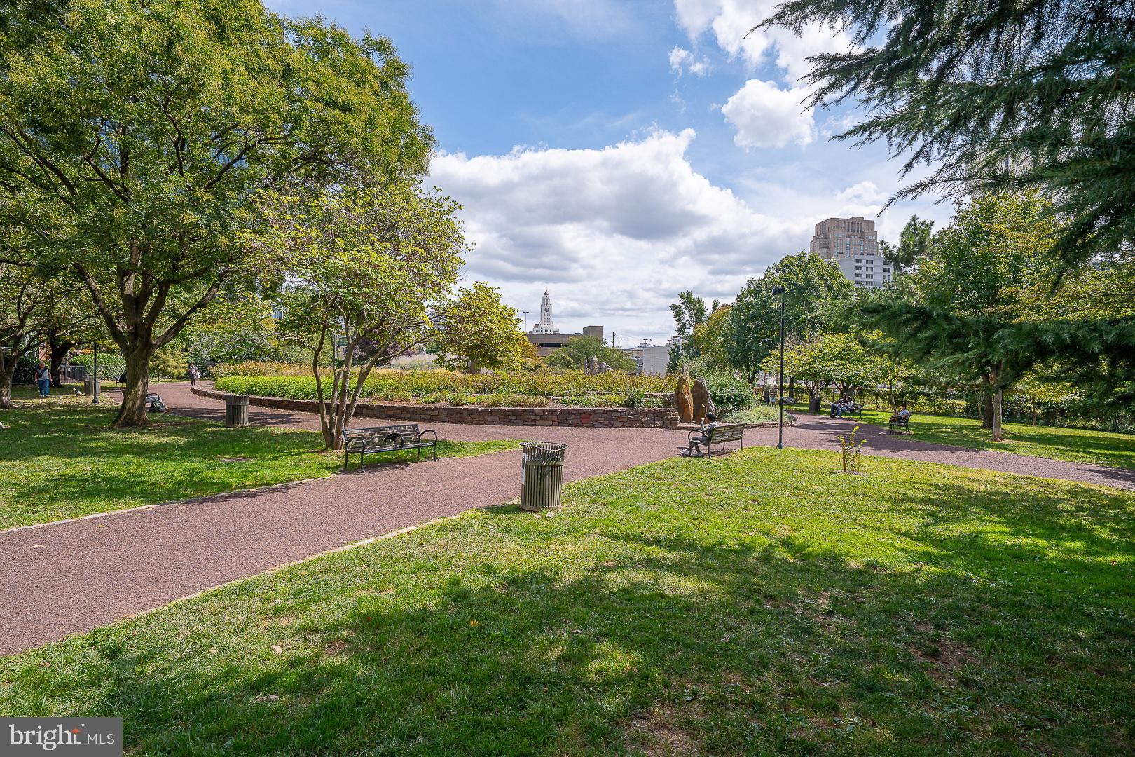 ART MUSEUM AREA - Residential