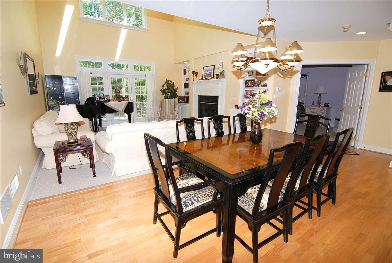 ROSENMILLER WOODS - Residential