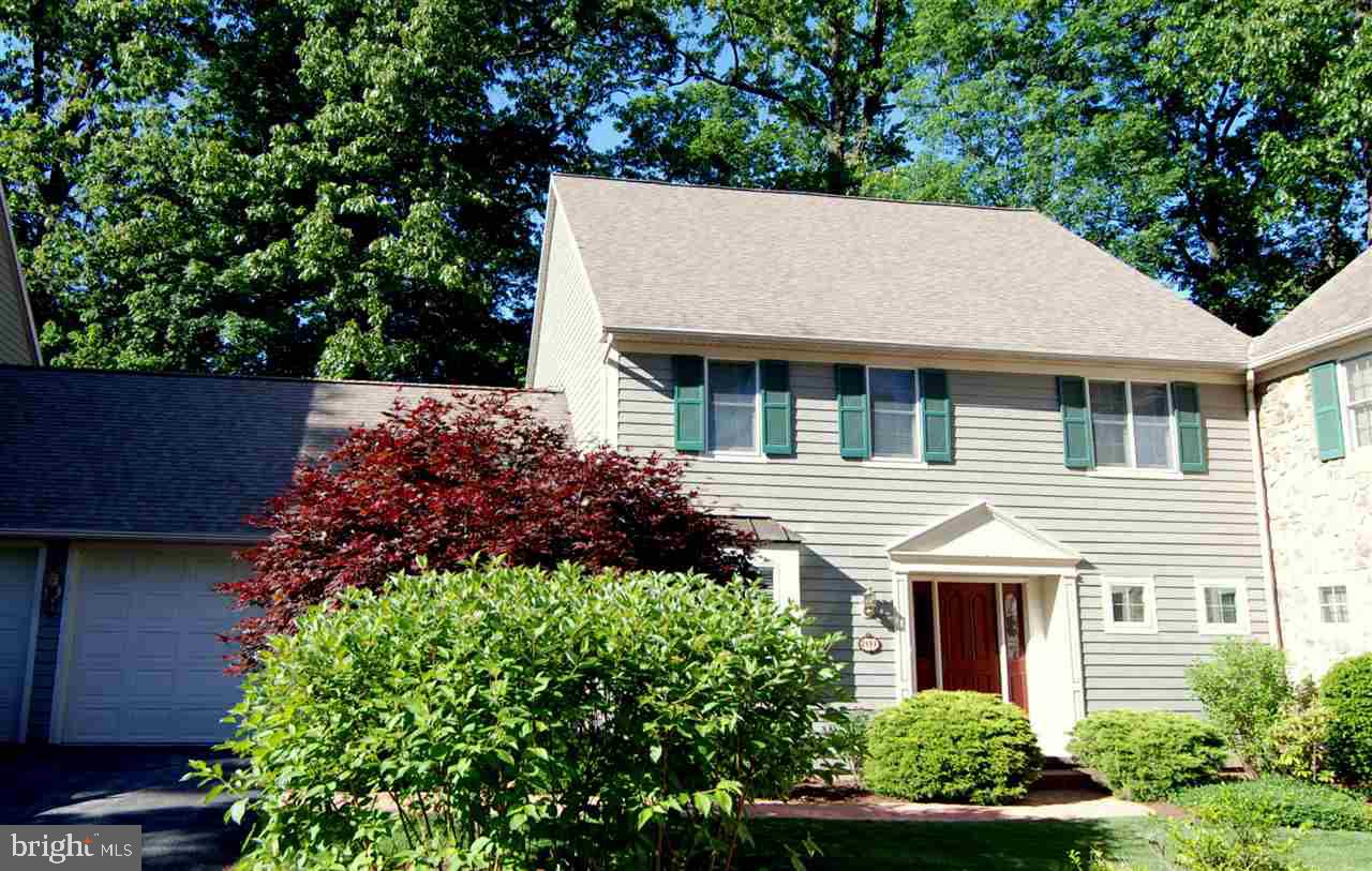 ROSENMILLER WOODS - Residential